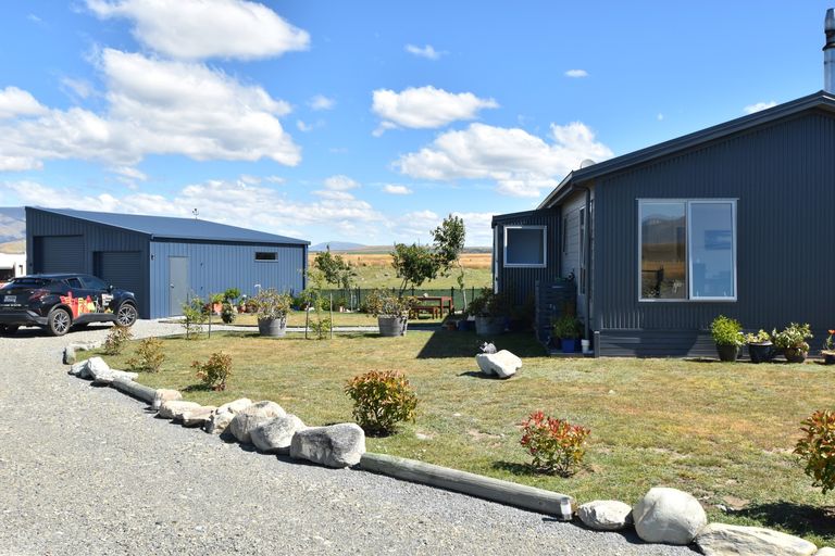 Photo of property in 117 Manuka Terrace, Ben Ohau, Twizel, 7999