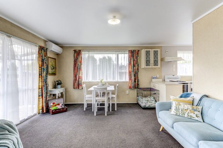 Photo of property in 33a Livingstone Avenue, Nawton, Hamilton, 3200