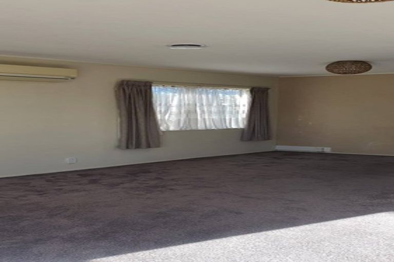 Photo of property in 16 Porikapa Road, Owhata, Rotorua, 3010