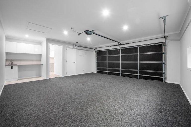 Photo of property in 24 Drower Glen, Flagstaff, Hamilton, 3210