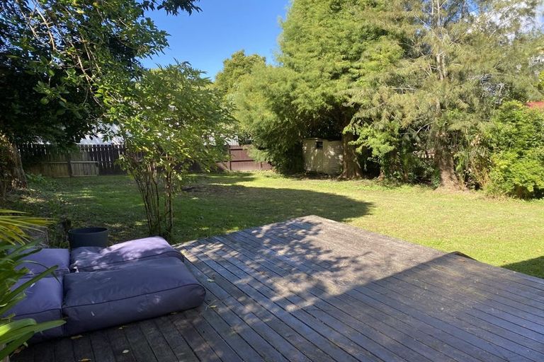 Photo of property in 2/58 Peach Road, Glenfield, Auckland, 0629