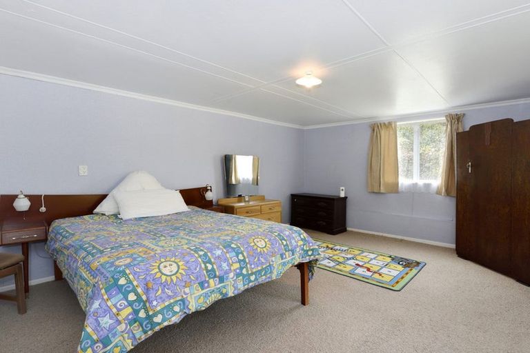 Photo of property in 30 Hope Drive, Okiwi Bay, 7193