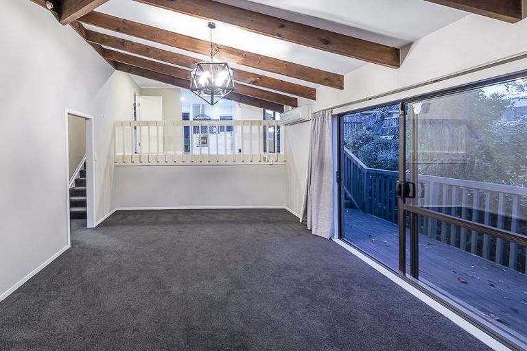 Photo of property in 1/12 Bedford Street, Te Atatu South, Auckland, 0610