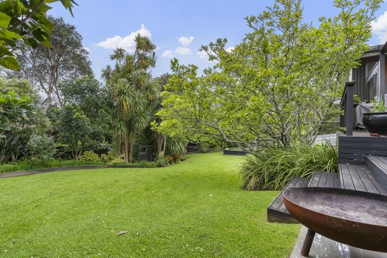 Photo of property in 130 Bramley Drive, Farm Cove, Auckland, 2012