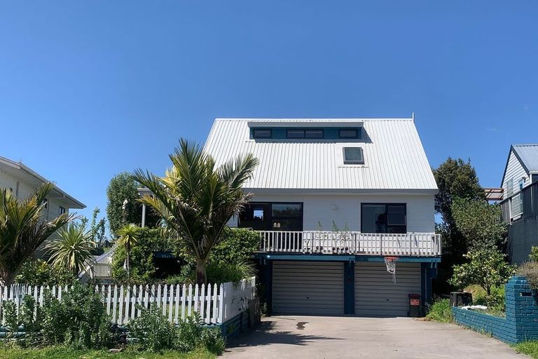 Photo of property in 110 Te Haumi Drive, Paihia, 0200