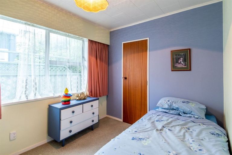 Photo of property in 22 Roskilda Crescent, Taradale, Napier, 4112