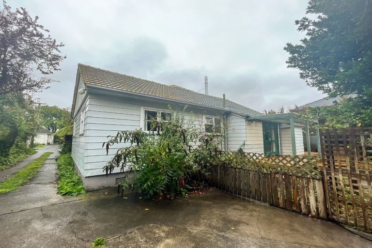Photo of property in 38 Otara Street, Ilam, Christchurch, 8053