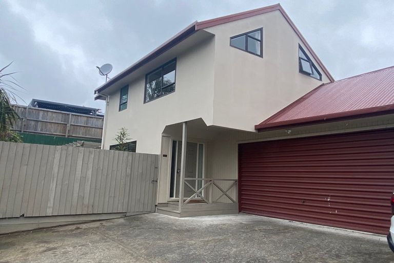 Photo of property in 2/32 Palatine Terrace, Huntsbury, Christchurch, 8022