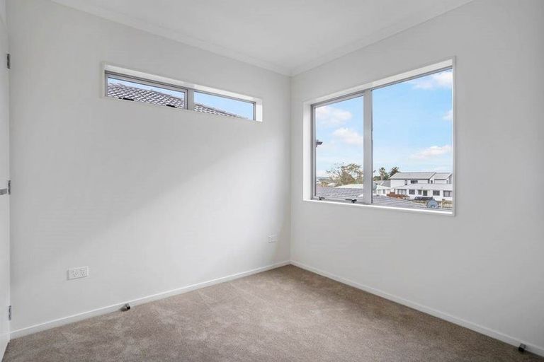 Photo of property in 69e Great South Road, Manurewa, Auckland, 2102