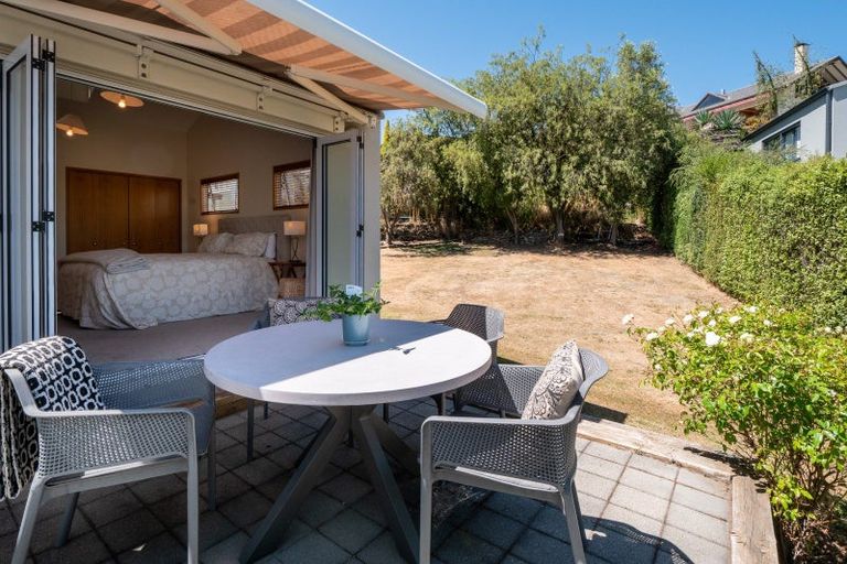 Photo of property in 446 Peninsula Road, Kelvin Heights, Queenstown, 9300