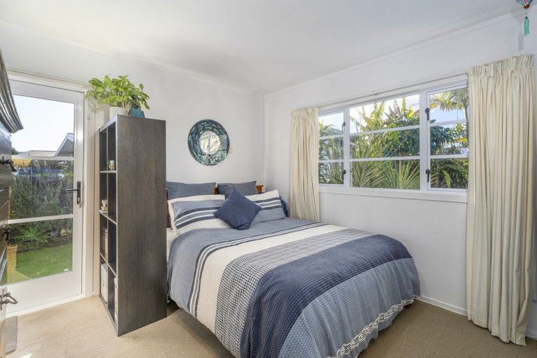 Photo of property in 11 Dundas Street, Whitianga, 3510