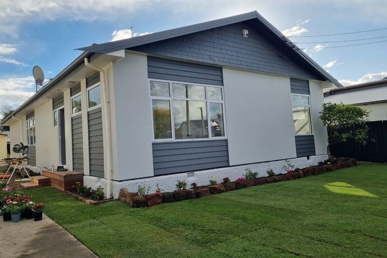 Photo of property in 135 Caledonian Road, St Albans, Christchurch, 8014