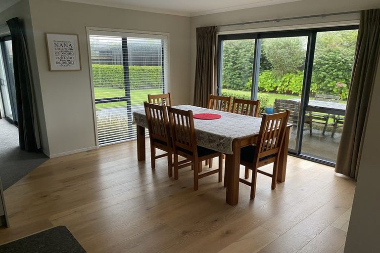 Photo of property in 11 Marlin Terrace, Bell Block, New Plymouth, 4312