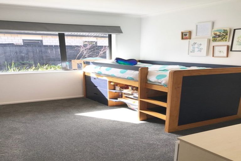 Photo of property in 16 Sarah Place, Papamoa Beach, Papamoa, 3118