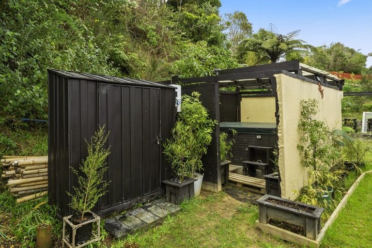 Photo of property in 52 Gear Terrace, Ranui, Porirua, 5024