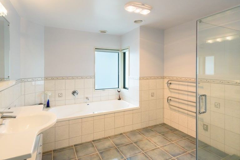 Photo of property in 12 Bunker Way, Strathmore Park, Wellington, 6022