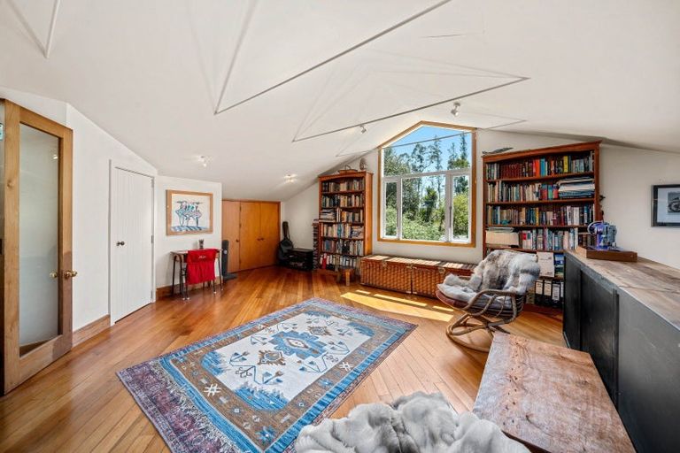 Photo of property in 72a Ahikouka Road, Ahikouka, Greytown, 5794