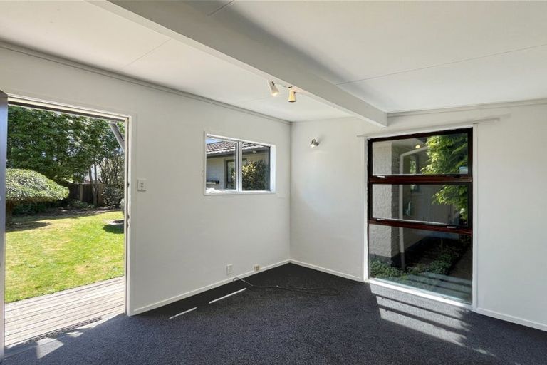 Photo of property in 145b Yaldhurst Road, Sockburn, Christchurch, 8042