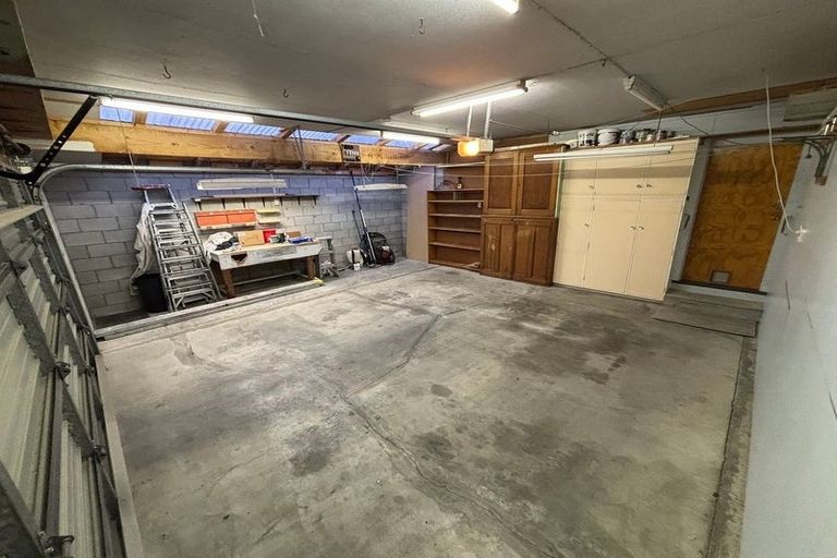 Photo of property in 249 Vogel Street, Roslyn, Palmerston North, 4414