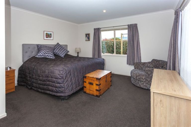 Photo of property in 2 Cobham Lane, Whitianga, 3510