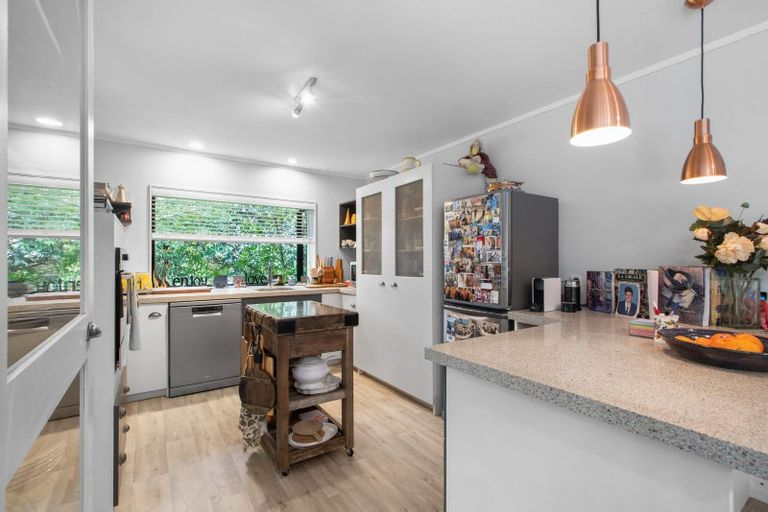 Photo of property in 36 North Road, Clevedon, Papakura, 2582