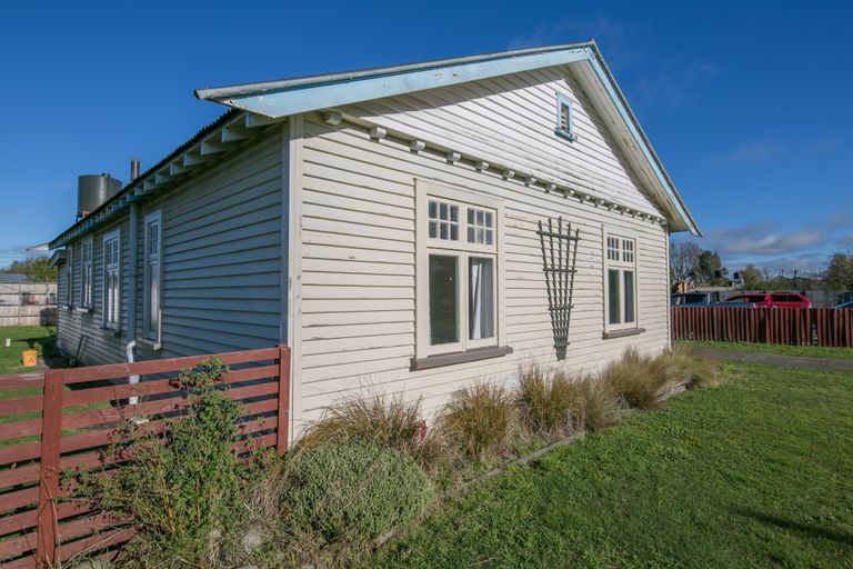 Photo of property in 14 Hobbs Street, Hororata, 7572