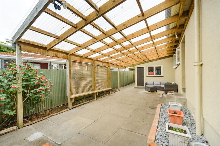 Photo of property in 15 Maunder Street, Marton, 4710