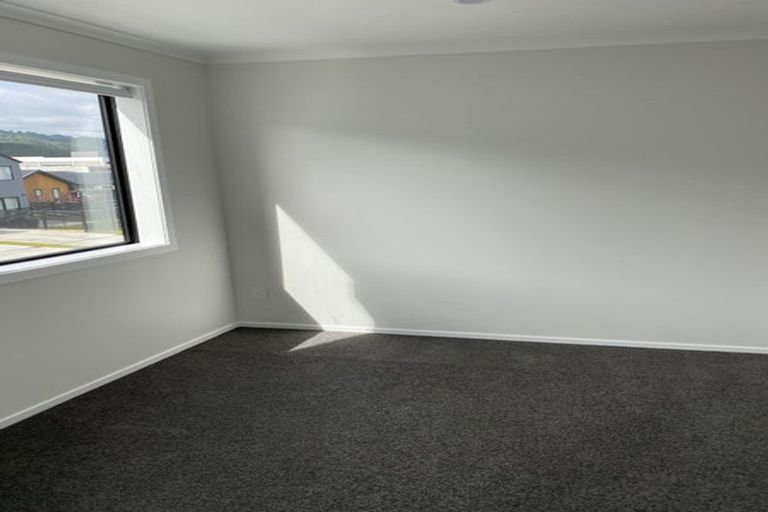 Photo of property in 7 Balmerino Lane, Wallaceville, Upper Hutt, 5018