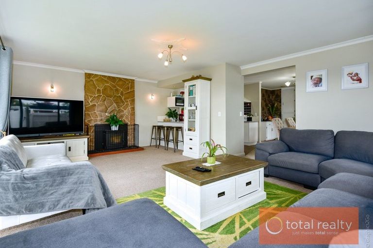 Photo of property in 5 Charles Upham Avenue, Hillmorton, Christchurch, 8025