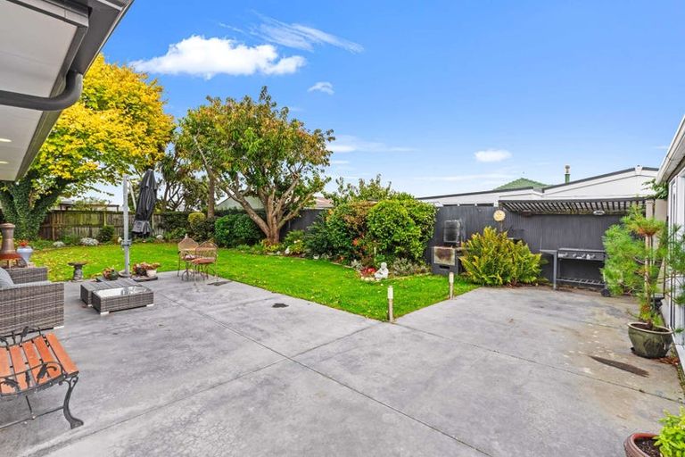 Photo of property in 92a Palmers Road, New Brighton, Christchurch, 8083