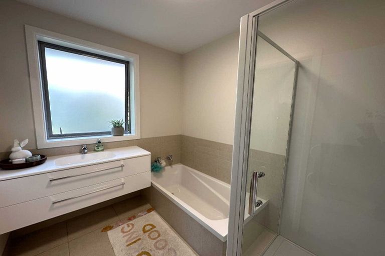 Photo of property in 5 Quarry Road, Mount Pleasant, Christchurch, 8081