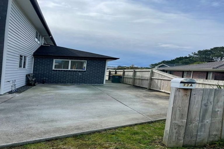 Photo of property in 77 Granville Drive, Massey, Auckland, 0614