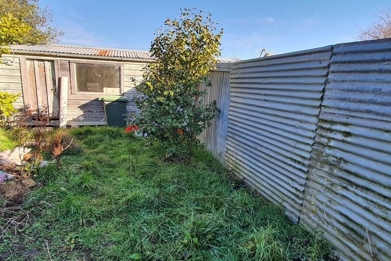 Photo of property in 18 James Street, Waimate, 7980