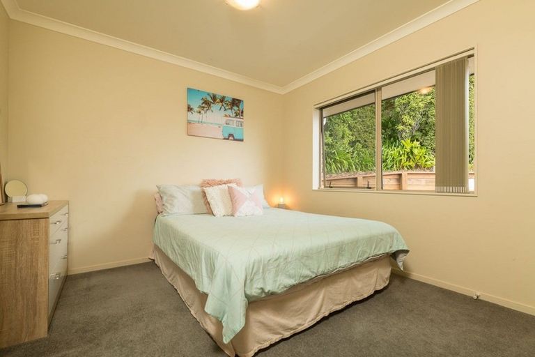 Photo of property in 61 Oteki Park Drive, Welcome Bay, Tauranga, 3112