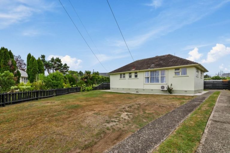 Photo of property in 42 Puriri Crescent, Hillcrest, Rotorua, 3015