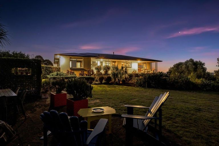 Photo of property in 24 Darwin Crescent, Spotswood, New Plymouth, 4310