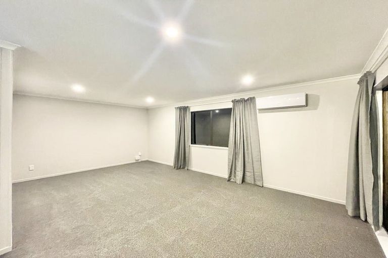 Photo of property in 57a Benmore Avenue, Cloverlea, Palmerston North, 4412