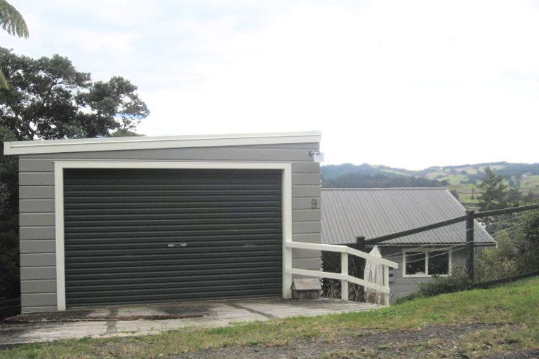 Photo of property in 9 Hillside Lane, Tairua, 3508