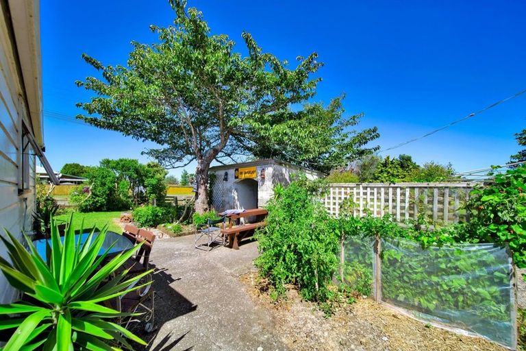 Photo of property in 62 Riemenschneider Street, Manaia, 4612