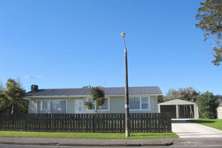 Photo of property in 8 Eastburn Street, Papakura, 2110