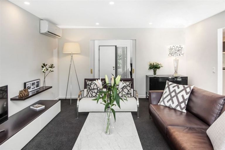 Photo of property in 1/46 Heberden Avenue, Sumner, Christchurch, 8081