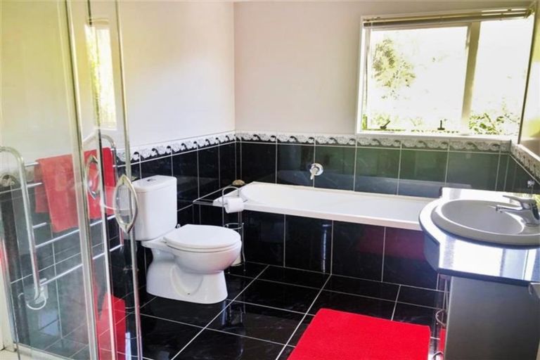 Photo of property in 32 Albacore Way, Maraetai, Auckland, 2018