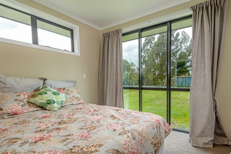 Photo of property in 4 George Street, Bulls, 4818