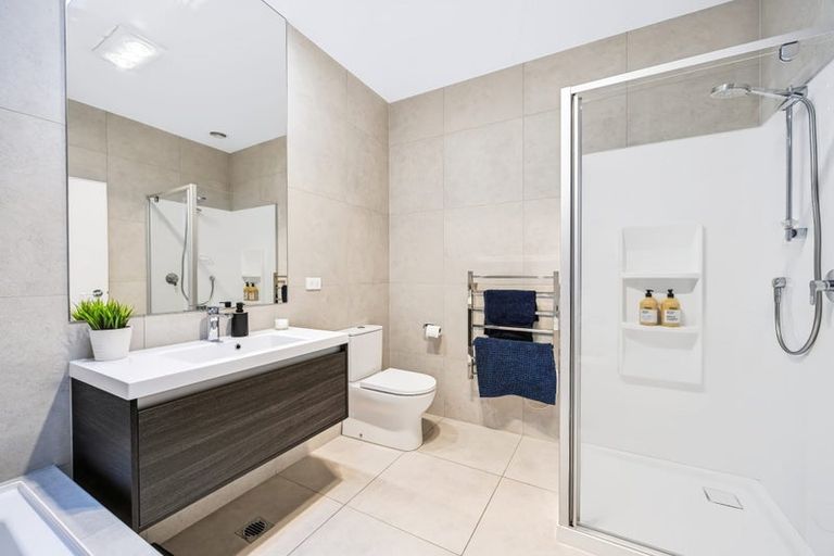 Photo of property in 35 Roundel Crescent, Whenuapai, Auckland, 0618