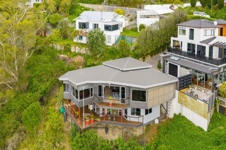 Photo of property in 4b Seapoint Road, Bluff Hill, Napier, 4110