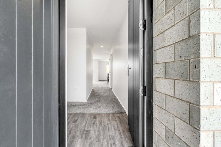 Photo of property in 16 Silverstone Loop, Rolleston, 7615