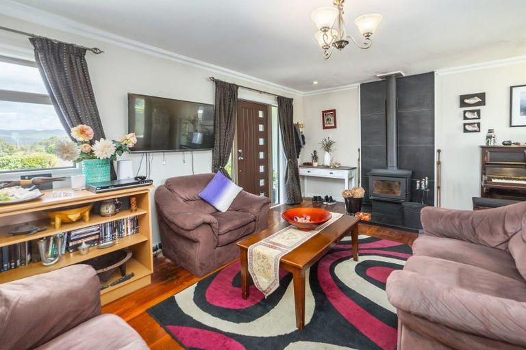 Photo of property in 7 Fairbrother Street, Carterton, 5713