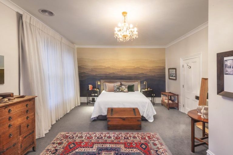 Photo of property in 18 Austin Street, Mount Victoria, Wellington, 6011