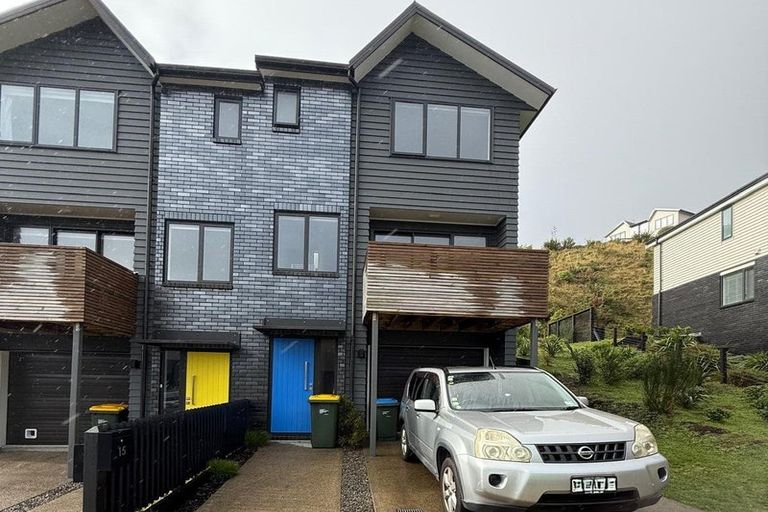 Photo of property in 15 Holystone Road, Whitby, Porirua, 5024