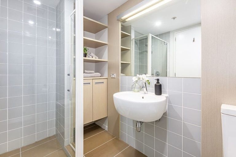 Photo of property in Republic2, 6a/11 Tennyson Street, Te Aro, Wellington, 6011